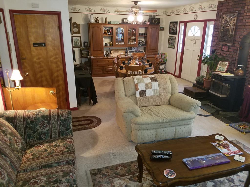 Kountry Living Bed And Breakfast Oneonta Esterno foto
